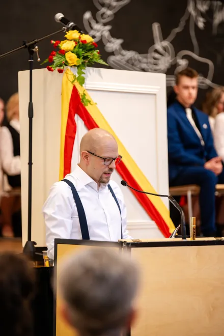 DSC 9805 Enhanced NR