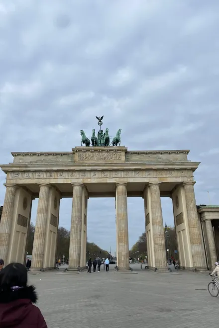 cf18d4a0 a90a 4d07 937e 684477f924ad v2